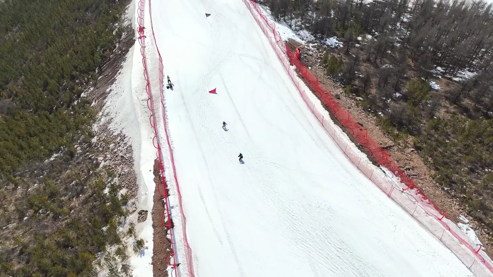 TOMSEN NOVASKI CROSS国际赛事出发门